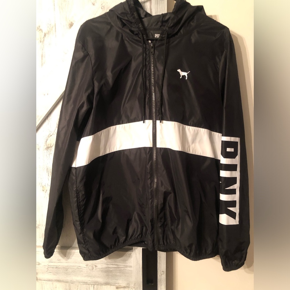 LAST CHANCE ❌VS pink rare Anorak size large